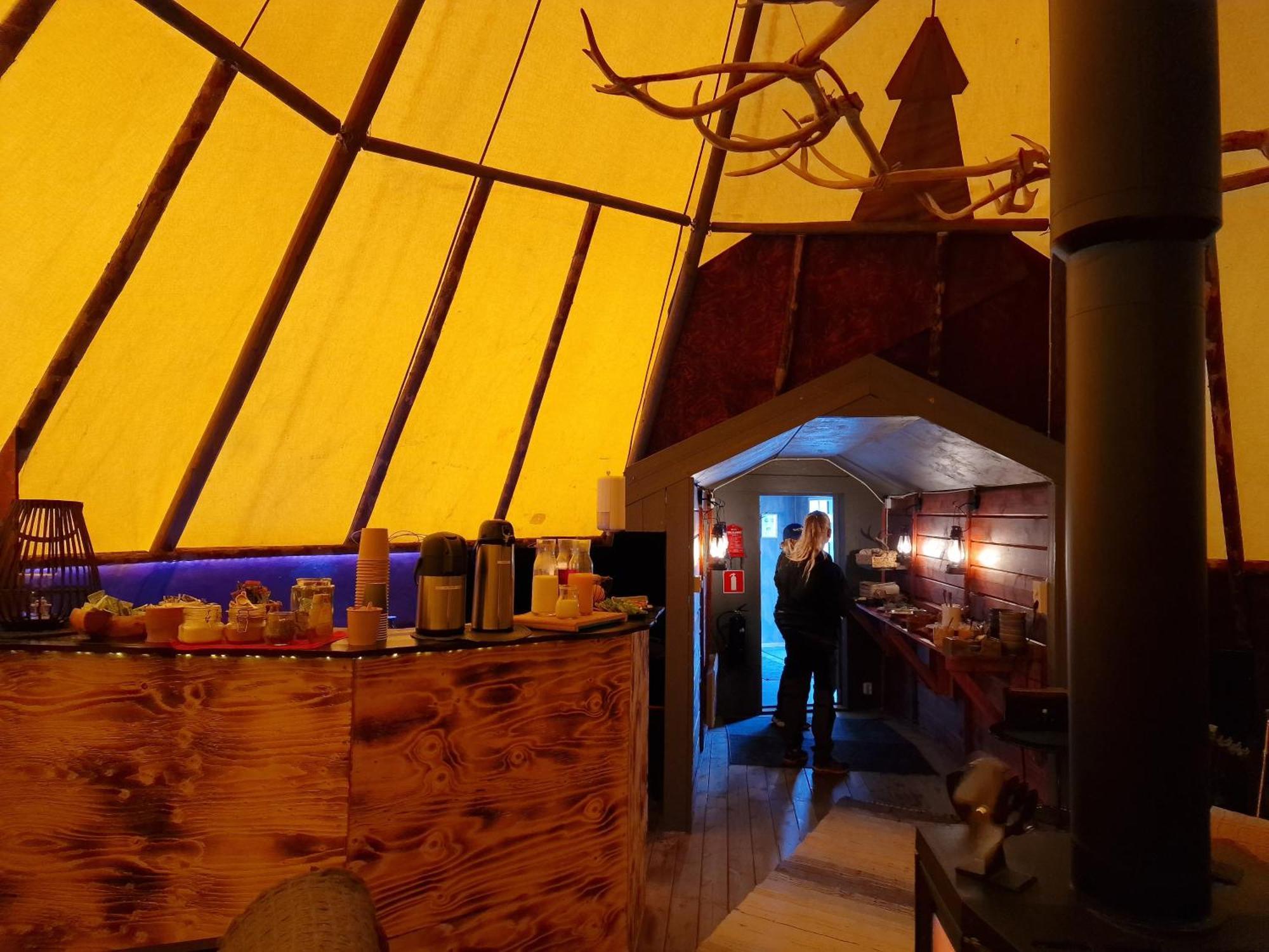 Reindeer Lodge Jukkasjärvi 外观 照片